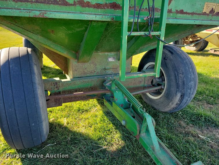 image for item EA2744 Crysteel Truckwagon grain cart