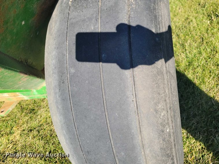 image for item EA2744 Crysteel Truckwagon grain cart