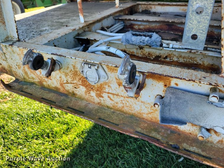 image for item EA2745 1971 Merrit grain trailer