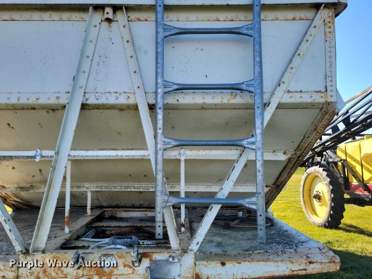 image for item EA2745 1971 Merrit grain trailer