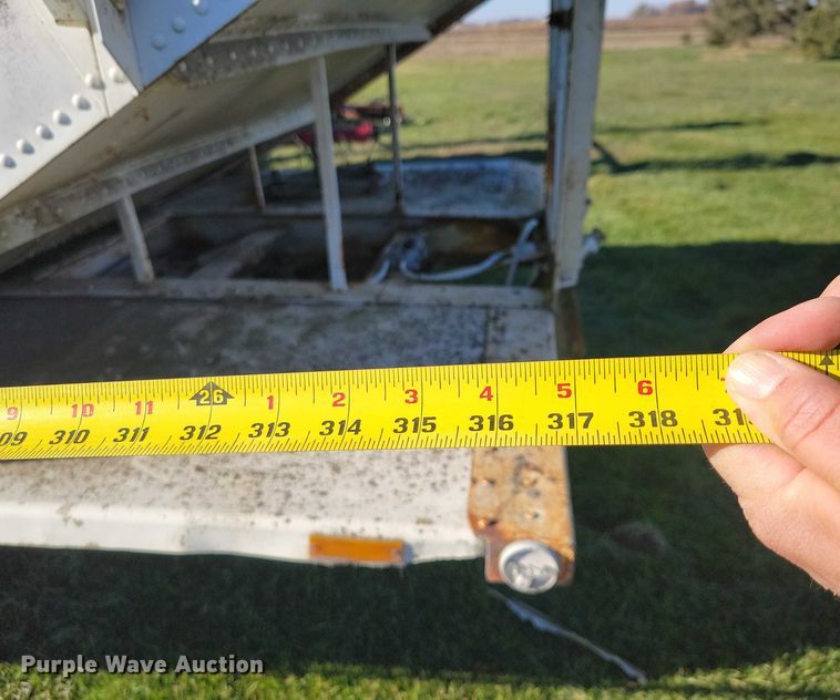 image for item EA2745 1971 Merrit grain trailer