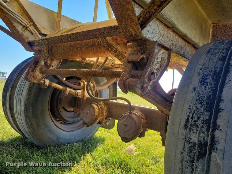 image for item EA2745 1971 Merrit grain trailer