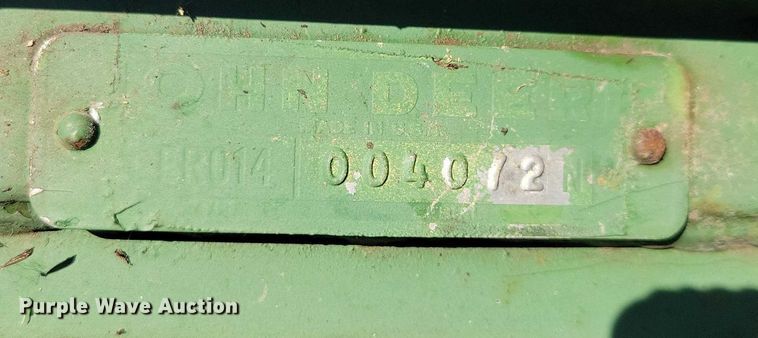 image for item EA2748 John Deere row crop cultivator