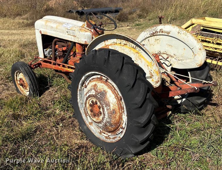 image for item EA7703 Ford 601 Workmaster tractor