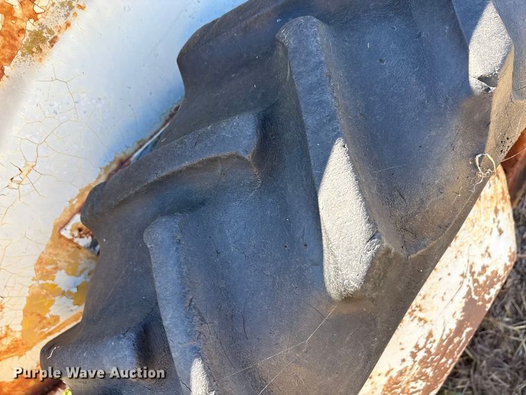 image for item EA7703 Ford 601 Workmaster tractor