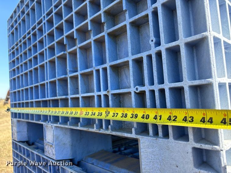 image for item EA7705 (15) Buckhorn plastic totes 