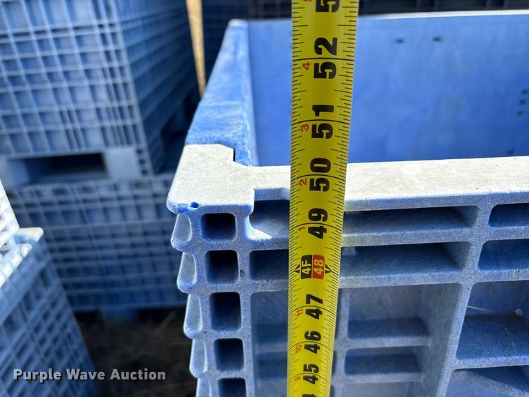 image for item EA7705 (15) Buckhorn plastic totes 