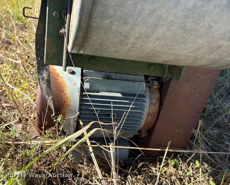 image for item EA7706 Mix-Mill 0X51RX feed grinder/mixer