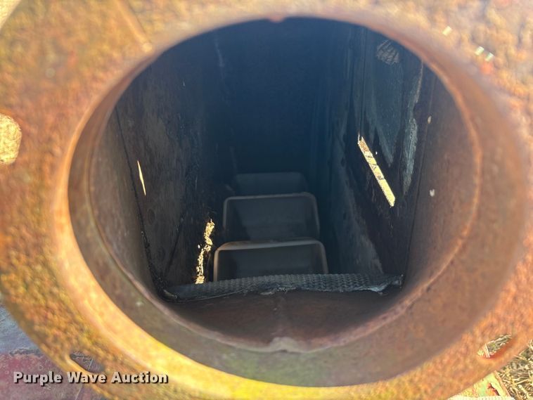 image for item EA7706 Mix-Mill 0X51RX feed grinder/mixer