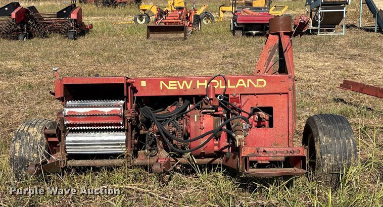 image for item EA7707 New Holland 890 forage harvester