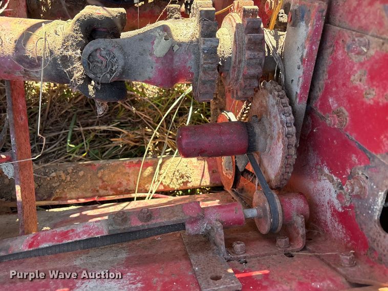 image for item EA7707 New Holland 890 forage harvester