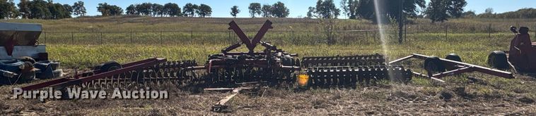 image for item EA7708 Case international 496 DH off-set disk