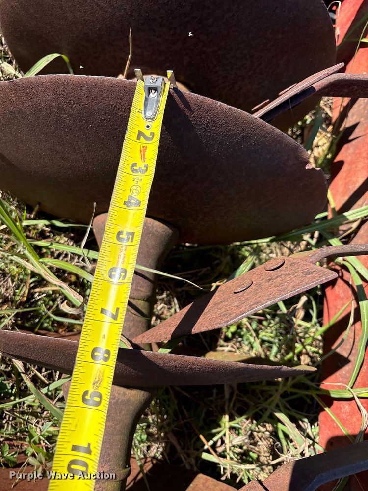 image for item EA7708 Case international 496 DH off-set disk