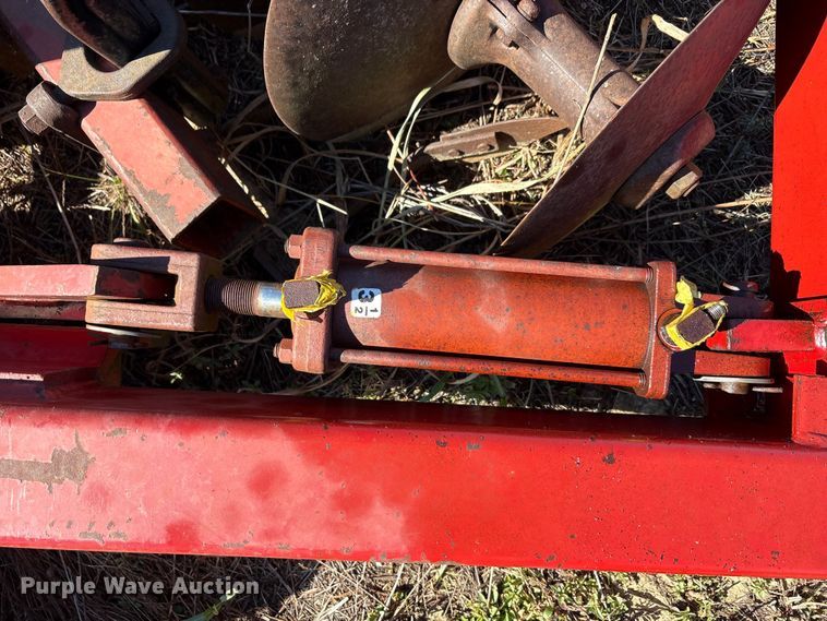 image for item EA7708 Case international 496 DH off-set disk