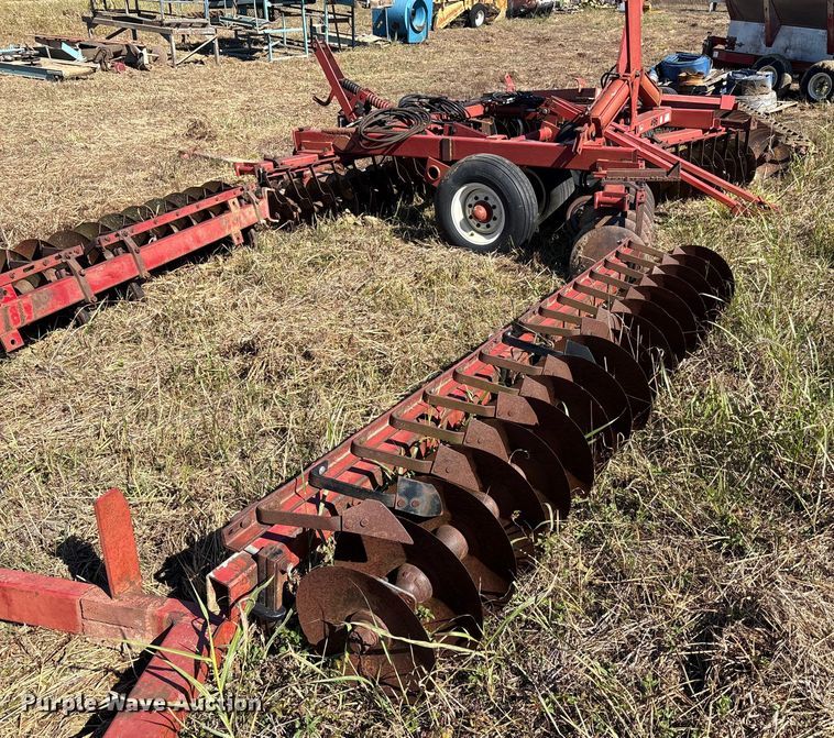 image for item EA7708 Case international 496 DH off-set disk