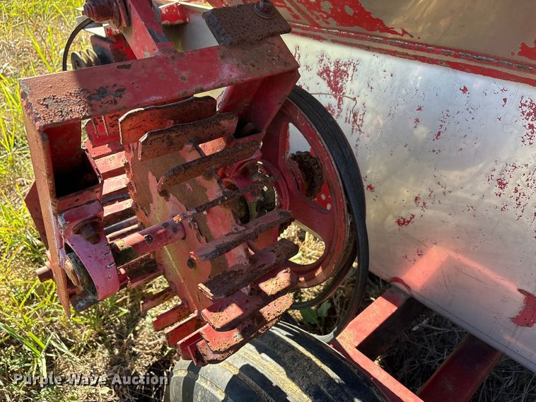 image for item EA7709 Spreader