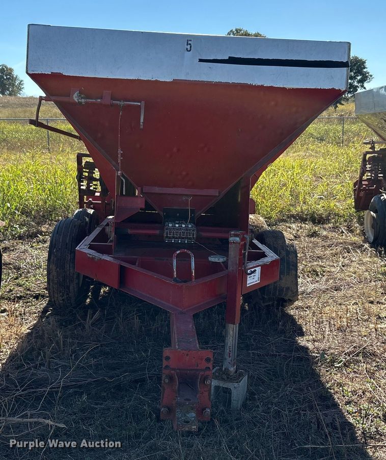 image for item EA7710 Spreader