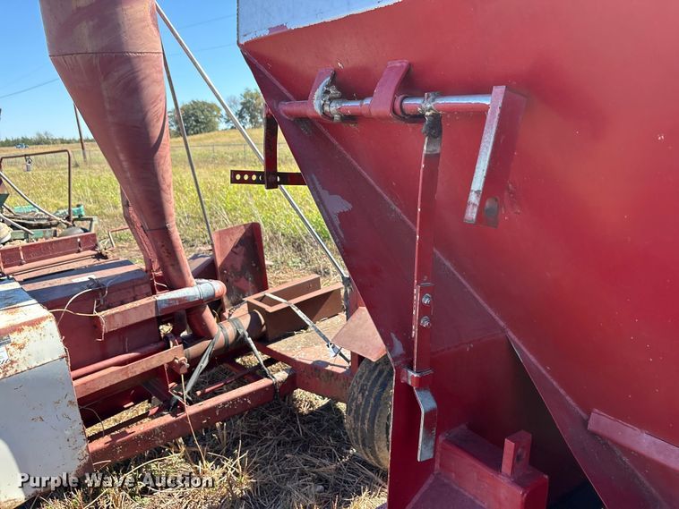 image for item EA7710 Spreader