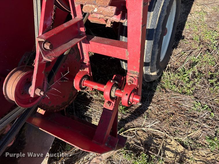 image for item EA7710 Spreader