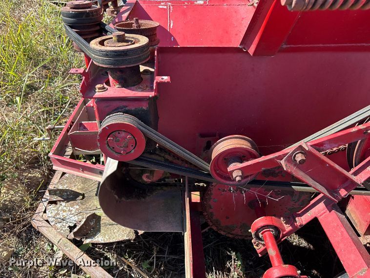 image for item EA7710 Spreader