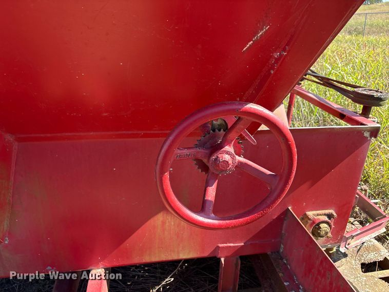 image for item EA7710 Spreader