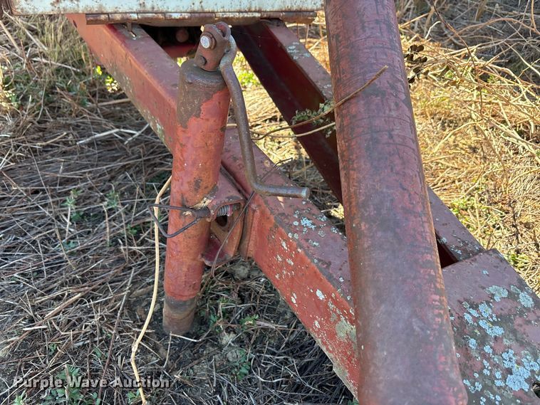 image for item EA7711 International wood chipper