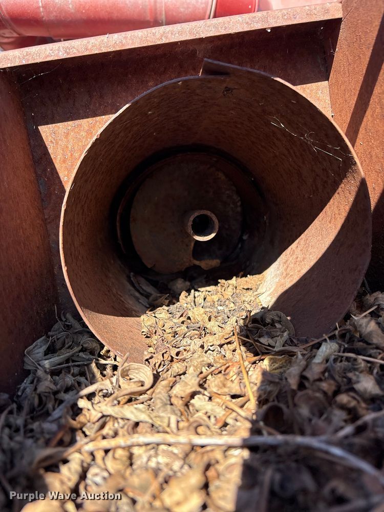 image for item EA7711 International wood chipper