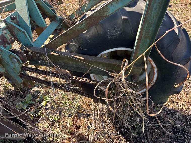 image for item EA7712 Lockwood L06200-00601 planter