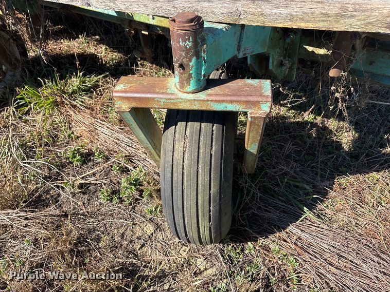 image for item EA7712 Lockwood L06200-00601 planter