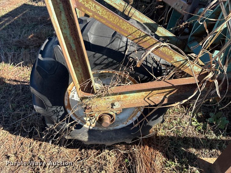 image for item EA7712 Lockwood L06200-00601 planter