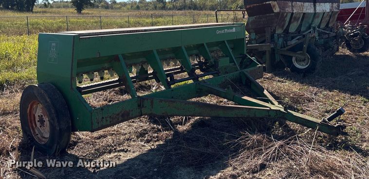 image for item EA7713 Great Plains EWD13-230790 0131 grain drill