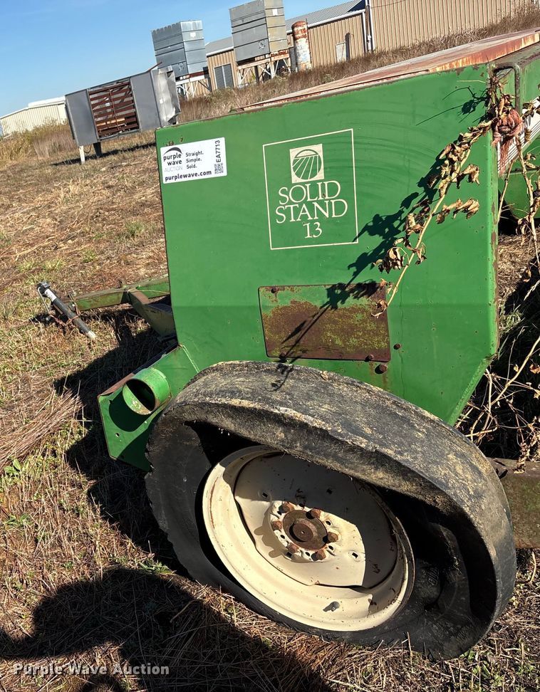 image for item EA7713 Great Plains EWD13-230790 0131 grain drill