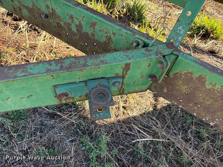 image for item EA7713 Great Plains EWD13-230790 0131 grain drill