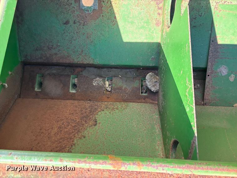 image for item EA7713 Great Plains EWD13-230790 0131 grain drill