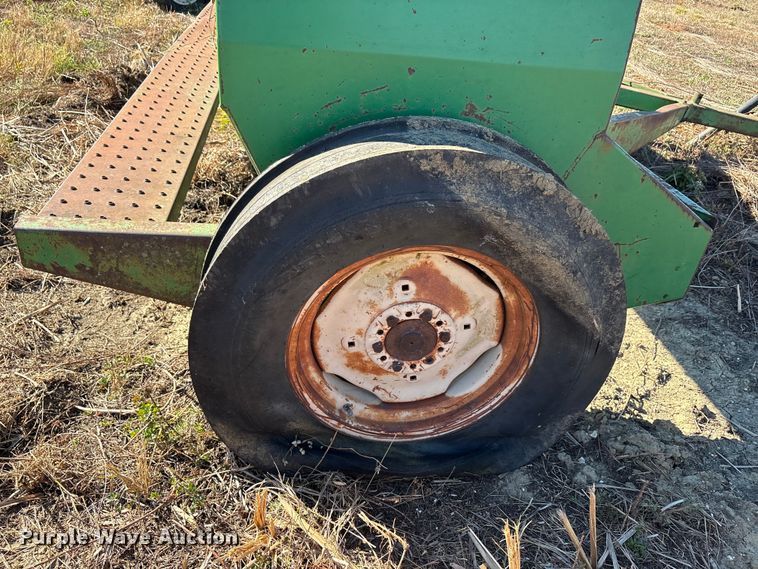 image for item EA7713 Great Plains EWD13-230790 0131 grain drill