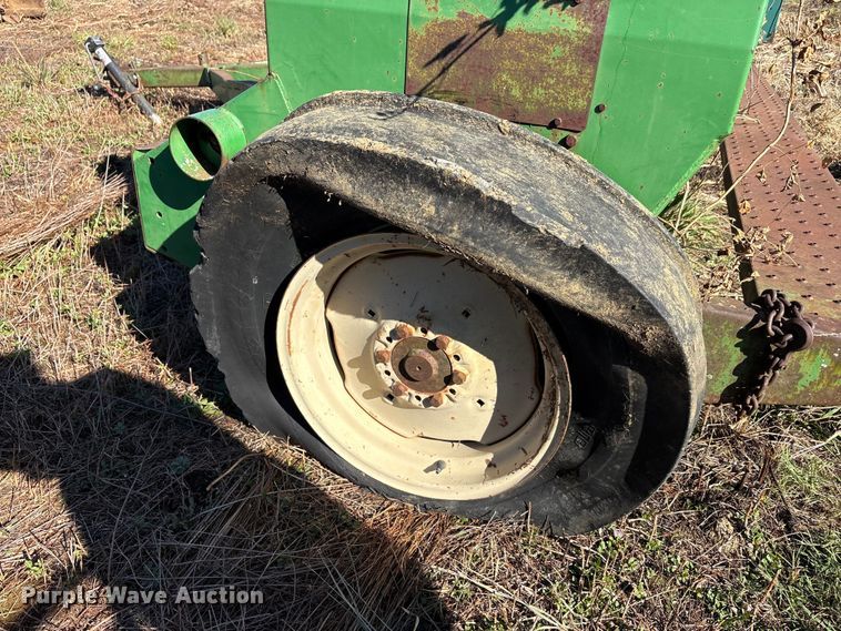 image for item EA7713 Great Plains EWD13-230790 0131 grain drill