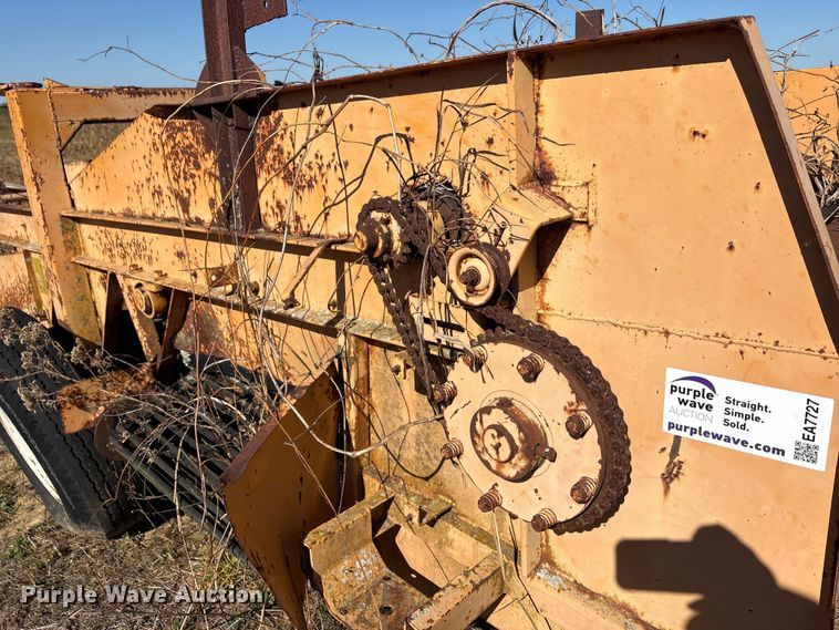 image for item EA7727 Logan potato harvester