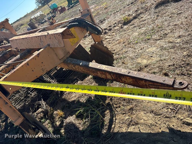 image for item EA7727 Logan potato harvester