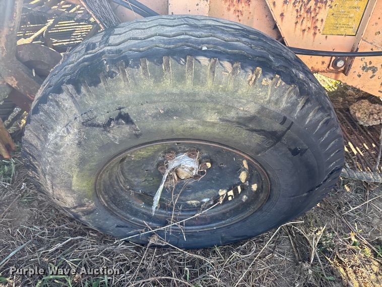 image for item EA7727 Logan potato harvester