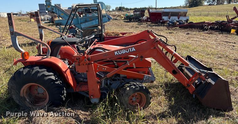 image for item EA7730 Kubota B20 MFWD tractor