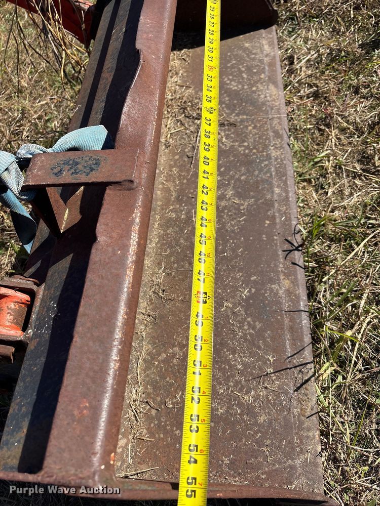 image for item EA7730 Kubota B20 MFWD tractor