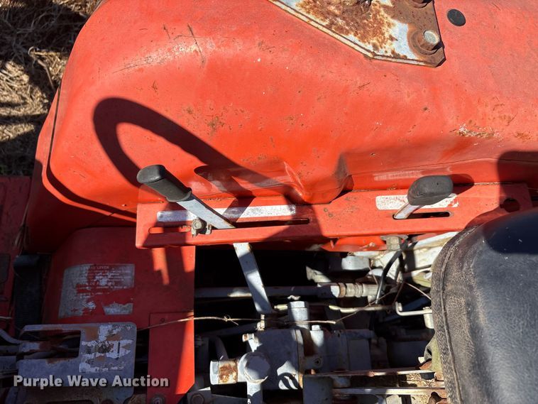 image for item EA7730 Kubota B20 MFWD tractor