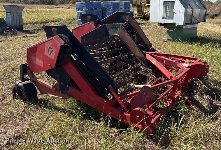 image for item EA7731 UFT root crop harvester