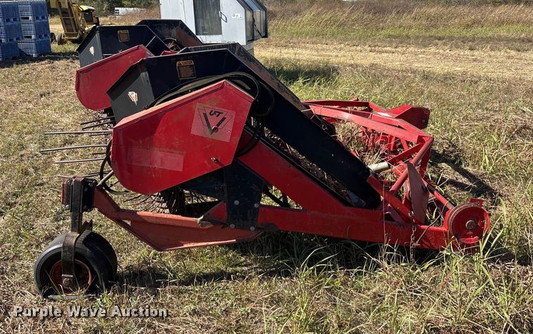 image for item EA7731 UFT root crop harvester