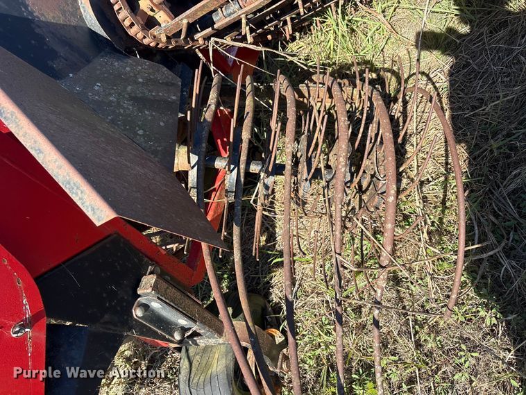 image for item EA7731 UFT root crop harvester