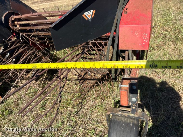 image for item EA7731 UFT root crop harvester