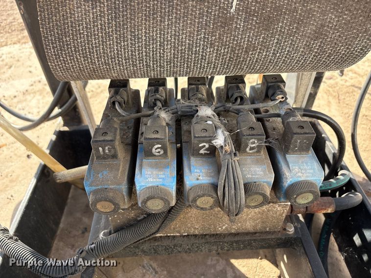 image for item EA7752 Chemical containers sprayer attachment