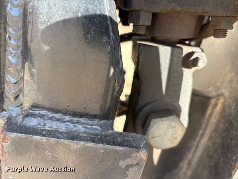 image for item EA7752 Chemical containers sprayer attachment