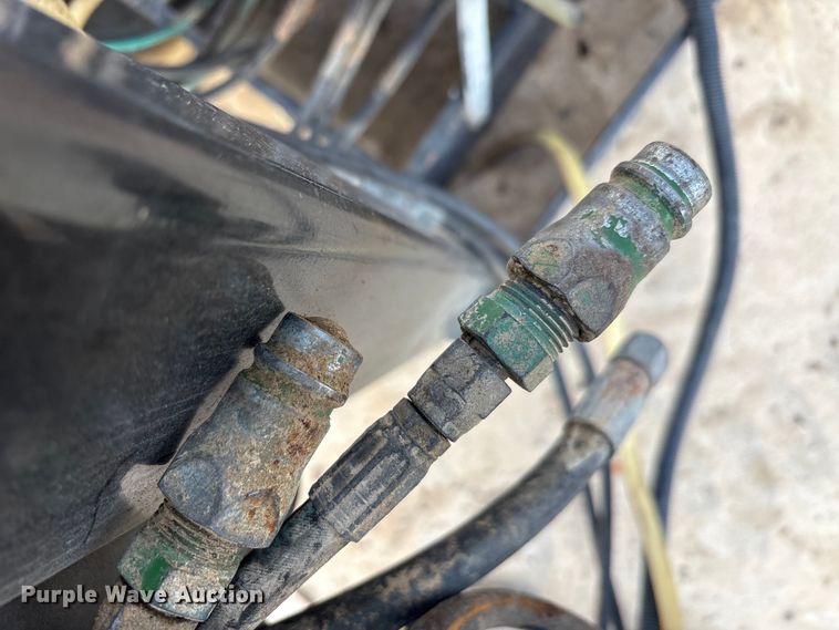 image for item EA7752 Chemical containers sprayer attachment