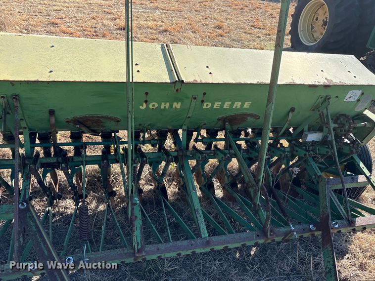 image for item EA7755 John Deere FB157B grain drill